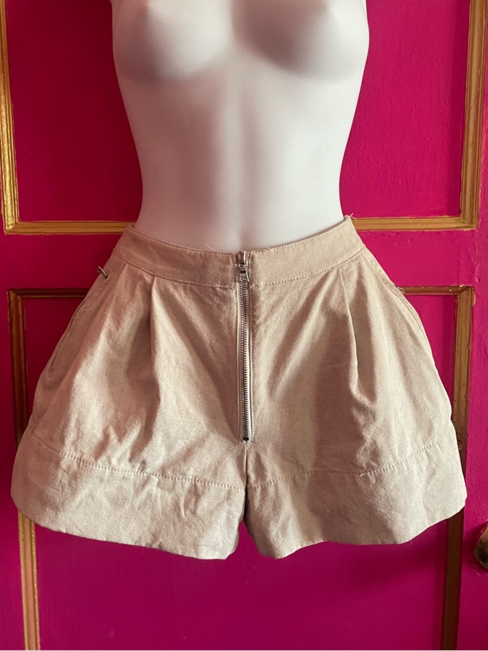 3.1 Phillip Lim Beige linen Front-Zip Women's Shorts size 0